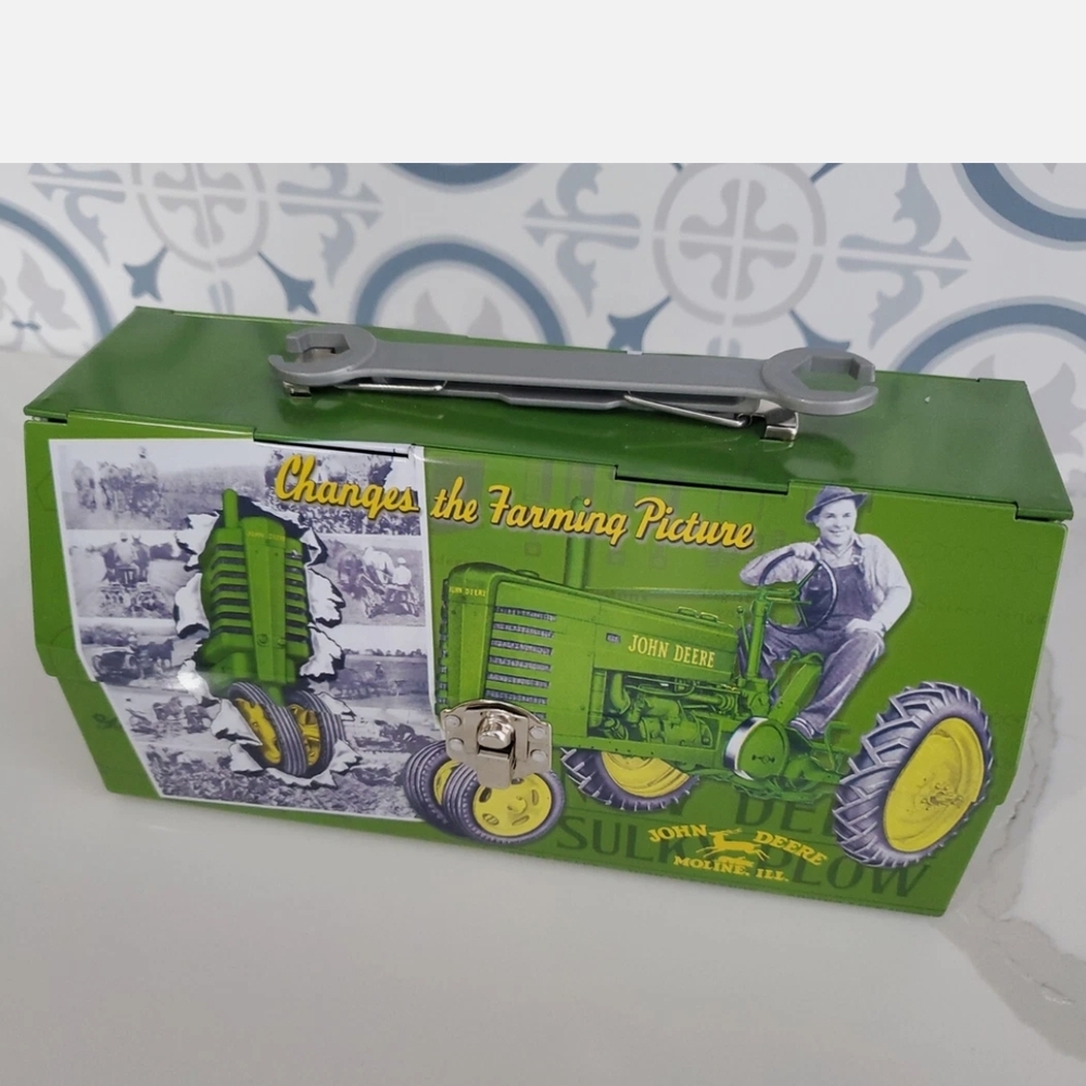 John Deere Green Toy Tractor Set